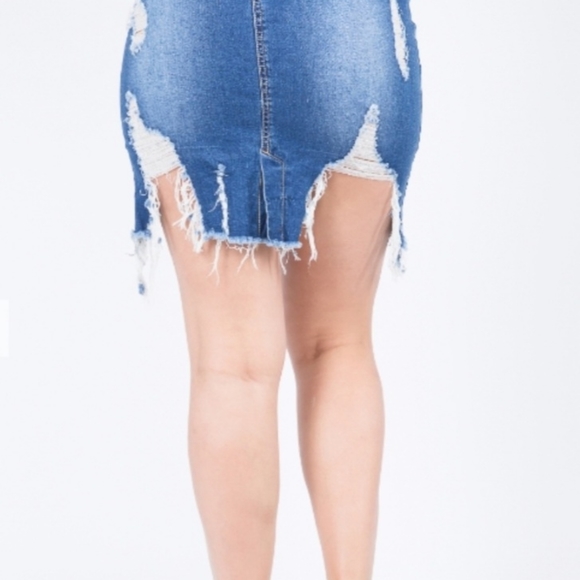 Clothes - Picture 2 of 2